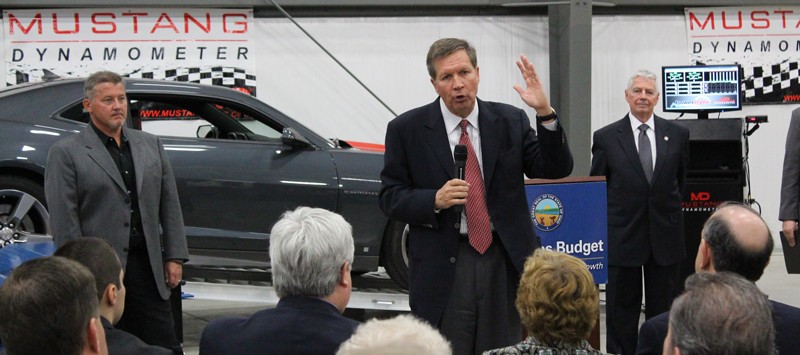 Ohio Governor John Kasich Visits Mustang Dynamometer and MAE Headquarters